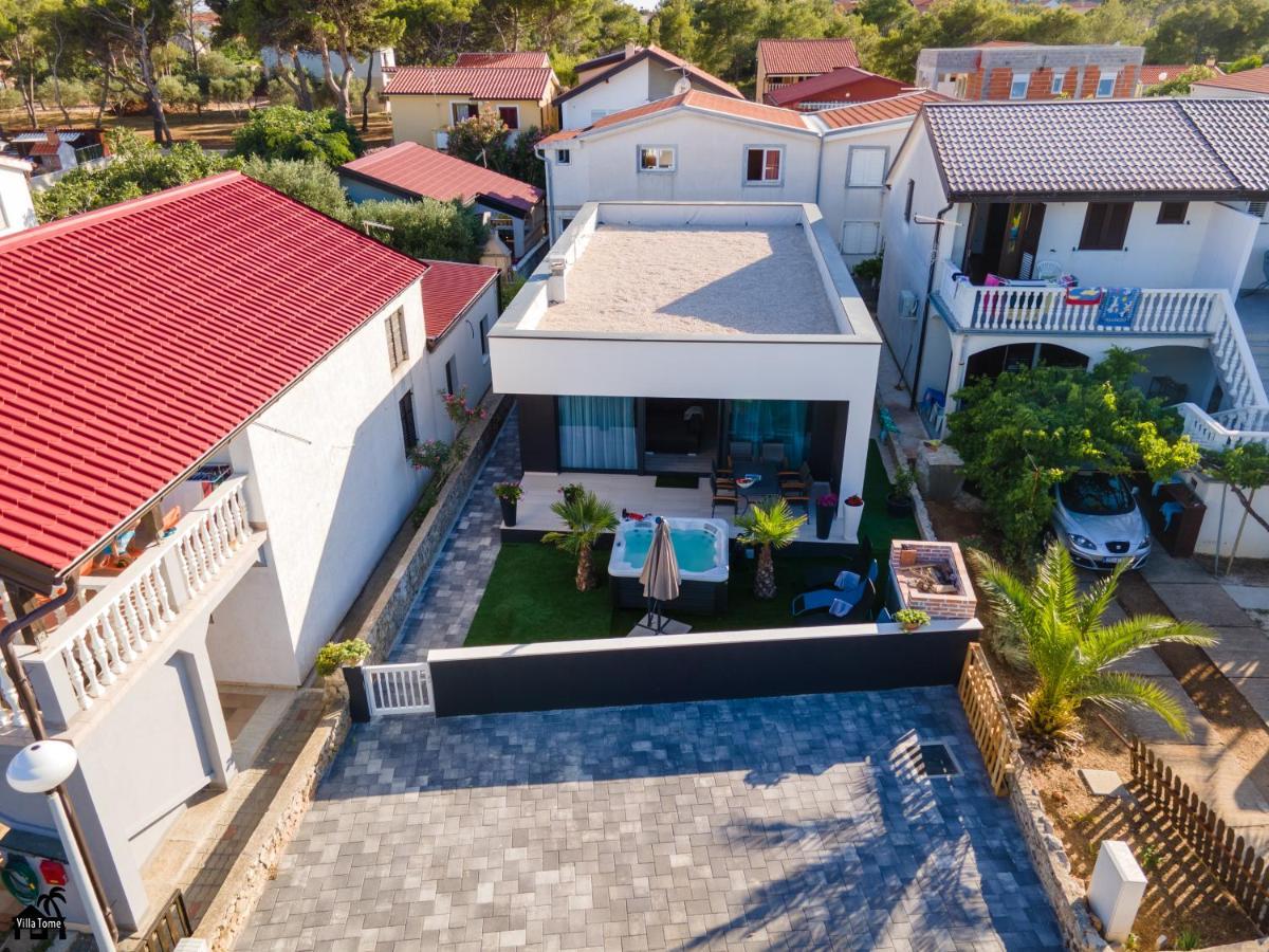 Villa Tome Vir Exteriör bild